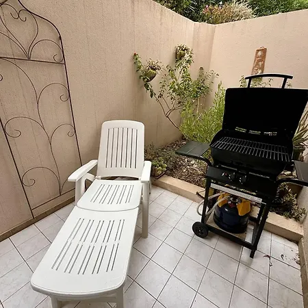 Apartment Climatise Avec Garage A 200m Des Commerces - Fr-1-816-19 Bormes-les-Mimosas